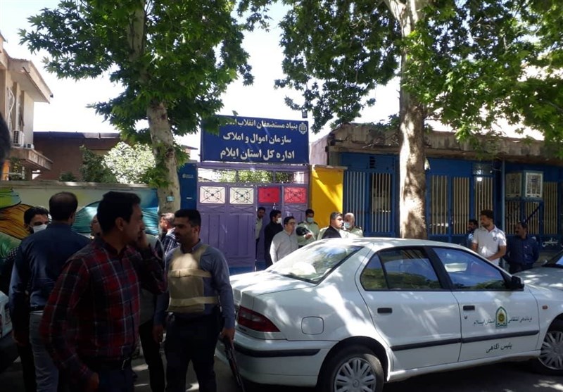دادستان ایلام: تعداد جان باختگان حادثه در اداره بنیاد مستضعفان به ۱۱ نفر رسید/ دلیل اصلی تیراندازی اختلافات شخصی بود دادستان ایلام: تعداد جان باختگان حادثه در اداره بنیاد مستضعفان به ۱۱ نفر رسید/ دلیل اصلی تیراندازی اختلافات شخصی بود
