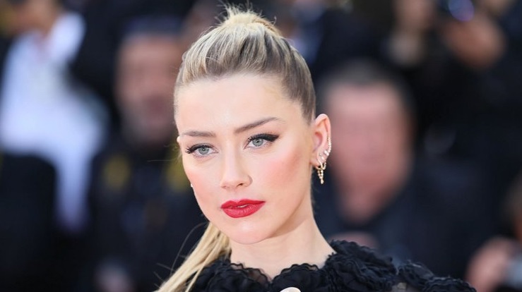 پیشنهاد عاشقانه به بازیگر جنجالی هالیوود/عکس