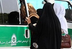 گشت ارشاد و اختلال در رابطه پلیس و جامعه گشت ارشاد و اختلال در رابطه پلیس و جامعه