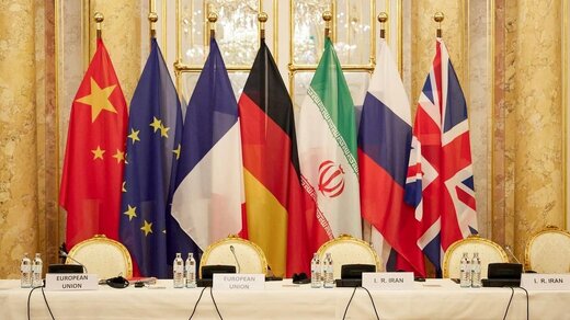 روزنامه جمهوری اسلامی: در پرونده هسته ای عقبگرد نکنید؛ مشکلات اقتصادی مردم را ببینید،بعد تصمیم بگیرید روزنامه جمهوری اسلامی: در پرونده هسته ای عقبگرد نکنید؛ مشکلات اقتصادی مردم را ببینید،بعد تصمیم بگیرید