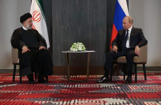پوتین: هیاتی از ۸۰ شرکت بزرگ روسیه هفته آینده به ایران سفر میکنند پوتین: هیاتی از ۸۰ شرکت بزرگ روسیه هفته آینده به ایران سفر میکنند