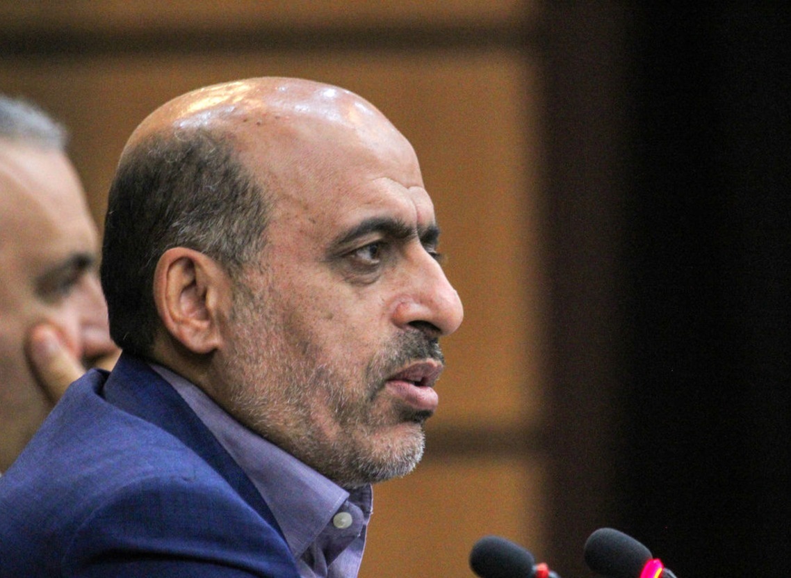 ناآرامیهای روز شنبه با ارسال ۵ میلیون پیامک ایجاد شد/ مانند روسیه و چین که اینترنت داخلی دارند، باید اول اینترنت داخلی را راه اندازی کنیم و بعد به سراغ فیلتر کردن برویم ناآرامیهای روز شنبه با ارسال ۵ میلیون پیامک ایجاد شد/ مانند روسیه و چین که اینترنت داخلی دارند، باید اول اینترنت داخلی را راه اندازی کنیم و بعد به سراغ فیلتر کردن برویم