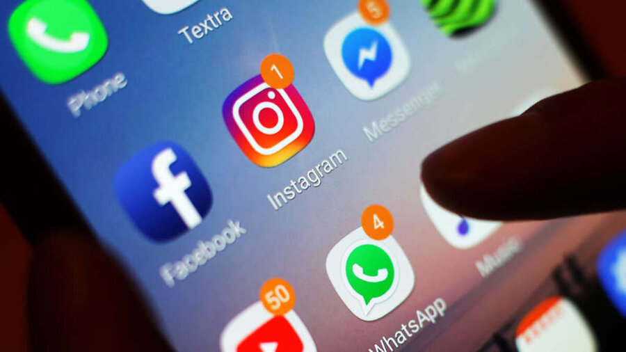 ادامه فعالیت اینستاگرام و واتساپ به صورت مشروط منعی ندارد / اینستاگرام و واتساپ قرارداد و تفاهم نامهای امضا کنند و شروط ما را بپذیرند / اگر همکاری میکردند قطعاً این فرصت اغتشاشات مهیا نمیشد ادامه فعالیت اینستاگرام و واتساپ به صورت مشروط منعی ندارد / اینستاگرام و واتساپ قرارداد و تفاهم نامهای امضا کنند و شروط ما را بپذیرند / اگر همکاری میکردند قطعاً این فرصت اغتشاشات مهیا نمیشد