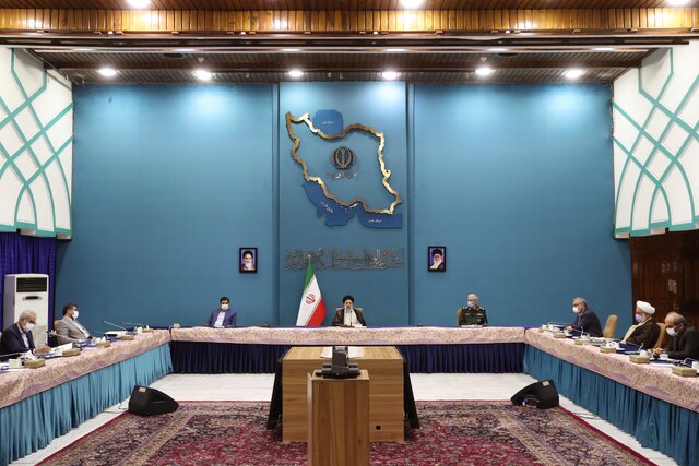 تداوم رعایت کامل دستورالعملهای بهداشتی و تزریق دُز یادآور واکسن کرونا تداوم رعایت کامل دستورالعملهای بهداشتی و تزریق دُز یادآور واکسن کرونا