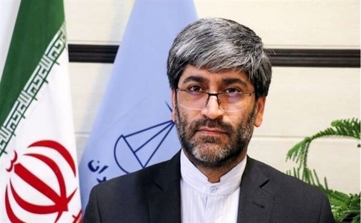 رئیس دادگستری آذربایجان غربی: جسد نسیم صدقی در یک باغ در کنار یک قبضه وینچستر کشف شد رئیس دادگستری آذربایجان غربی: جسد نسیم صدقی در یک باغ در کنار یک قبضه وینچستر کشف شد