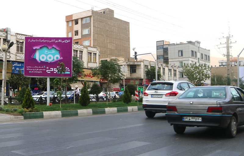 فضای تبلیغاتی تهران در اختیار نویسندگان خاص فضای تبلیغاتی تهران در اختیار نویسندگان خاص