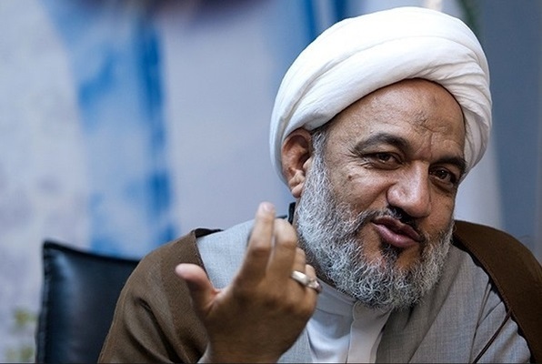 آقاتهرانی: قوانین فضای مجازی در اروپا را نگاه کنید، گمان میکنید یک فرد حزب اللهی نوشته؛ اما در ایران همه نگران آزادی میشوند آقاتهرانی: قوانین فضای مجازی در اروپا را نگاه کنید، گمان میکنید یک فرد حزب اللهی نوشته؛ اما در ایران همه نگران آزادی میشوند