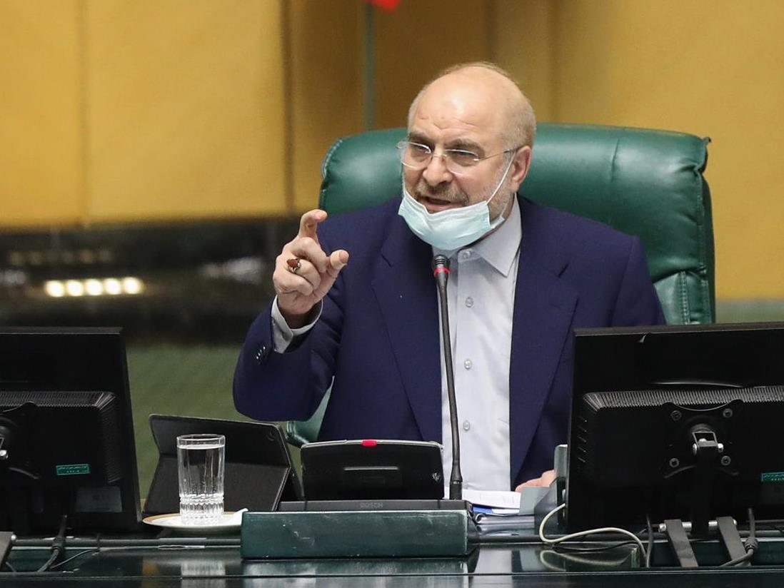 قالیباف: در اولویت بودن اقتصاد، به این معنا نیست که ما نسبت به حجاب به بی عملی روی بیاوریم / اباحه‌گری‌ها و هنجارشکنی‌هایی در عرصه حجاب در حال روی دادن است / یک خانم کم‌حجاب با هنجارشکنان تفاوت ماهوی دارد