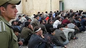 محدودیتهای فراقانونی برای اتباع افغانستان محدودیتهای فراقانونی برای اتباع افغانستان