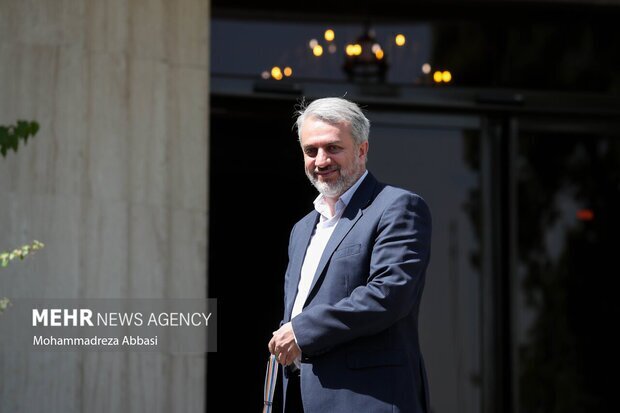 واکنش فاطمی امین به شایعه برکناری: شوخی نکنید! واکنش فاطمی امین به شایعه برکناری: شوخی نکنید!