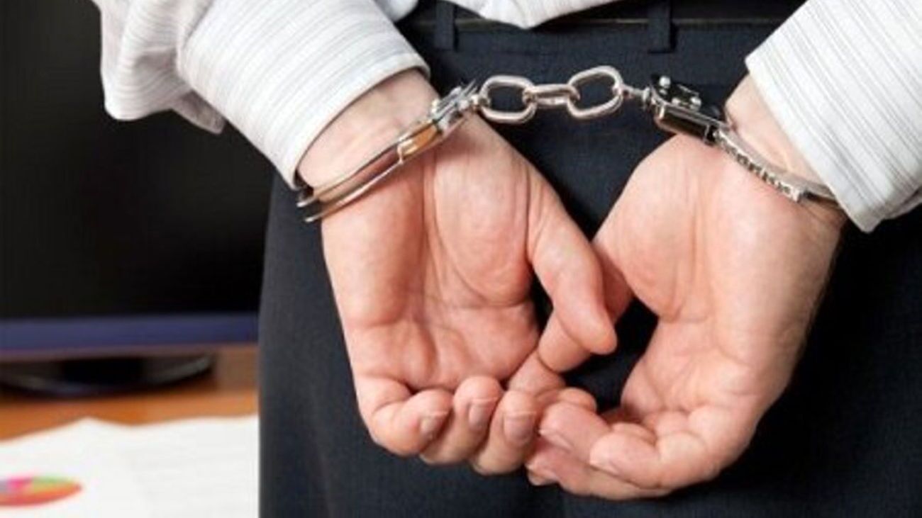 قتل 2 زن در آباده شیراز / پلیس وارد عمل شد قتل 2 زن در آباده شیراز / پلیس وارد عمل شد