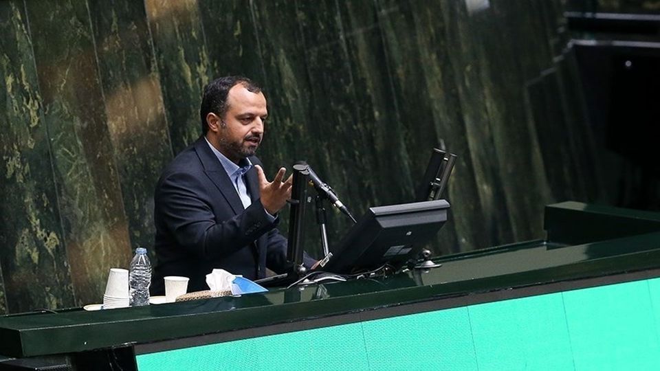 خاندوزی در آستانه استیضاح؟ خاندوزی در آستانه استیضاح؟