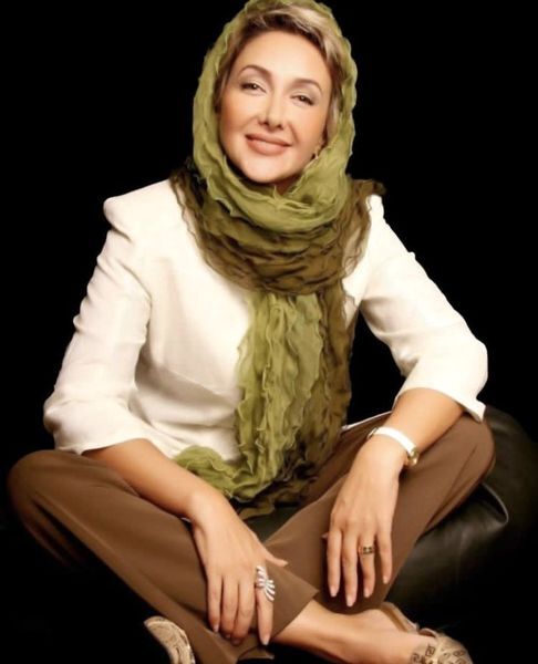 استایل عجیب کتایون ریاحی در جشن تولدش/عکس