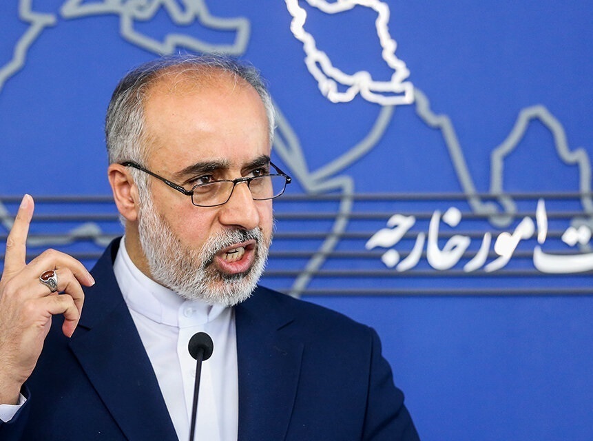 سخنگوی وزارت خارجه درمورد توقف مذاکرات غیرمستقیم ایران و آمریکا در عمان: فضای دیپلماتیک برای انجام دور جدیدی از گفتگوها همچنان وجود دارد سخنگوی وزارت خارجه درمورد توقف مذاکرات غیرمستقیم ایران و آمریکا در عمان: فضای دیپلماتیک برای انجام دور جدیدی از گفتگوها همچنان وجود دارد