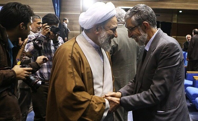 ائتلاف اصولگرایان با تمکین به پایداری؟ ائتلاف اصولگرایان با تمکین به پایداری؟