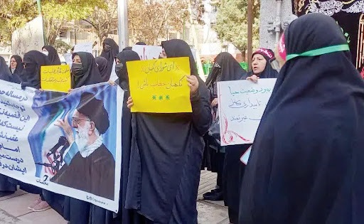 ابراهیم رئیسی در تنگنا ابراهیم رئیسی در تنگنا