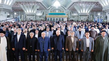 قالیباف بهدنبال «سهم» بیشتر از لیست ۳۰ نفره اصولگرایان /«لیست واحد» با کدخدامنشی بسته میشود؟ قالیباف بهدنبال «سهم» بیشتر از لیست ۳۰ نفره اصولگرایان /«لیست واحد» با کدخدامنشی بسته میشود؟