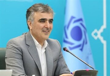 سیگنال فرزین به بازار ارز/ با این روش، جلوی تغییر قیمت ارز گرفته میشود سیگنال فرزین به بازار ارز/ با این روش، جلوی تغییر قیمت ارز گرفته میشود