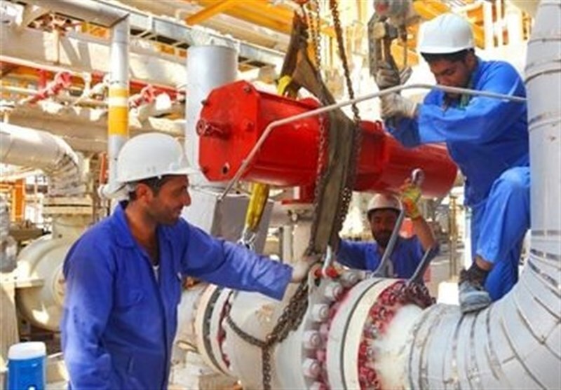 احتمال افزایش حقوق ۳۵ درصدی برای کارگران احتمال افزایش حقوق ۳۵ درصدی برای کارگران