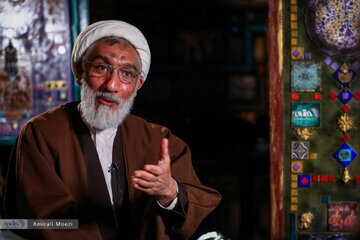 پورمحمدی: شاید باهنر رئیس مجلس آینده باشد /برای چه رأی باطله؟ چه پیامی دارد؟ /مردم به گروهی که حاکم است کارت قرمز بدهند پورمحمدی: شاید باهنر رئیس مجلس آینده باشد /برای چه رأی باطله؟ چه پیامی دارد؟ /مردم به گروهی که حاکم است کارت قرمز بدهند