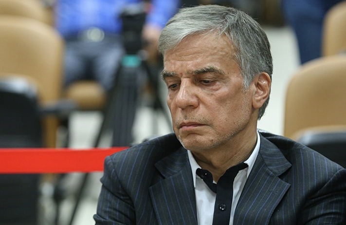 عباس ایروانی کیست؟/ از خیریه با خانواده قالیباف و کریمی قدوسی تا ۱ میلیارد و ۳۰۰ میلیون دلار قاچاق سازمان یافته خودرو! عباس ایروانی کیست؟/ از خیریه با خانواده قالیباف و کریمی قدوسی تا ۱ میلیارد و ۳۰۰ میلیون دلار قاچاق سازمان یافته خودرو!