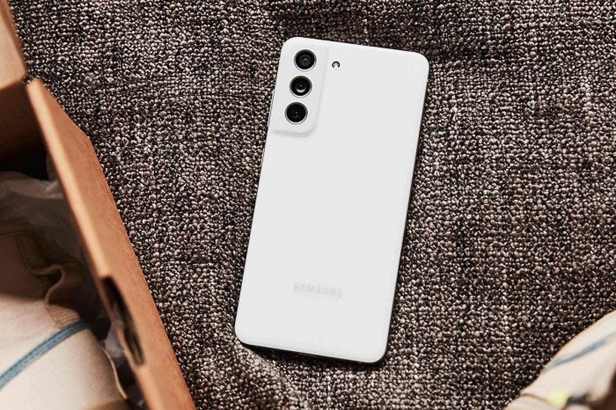 قیمت گوشی سامسونگ، شیائومی و آیفون شنبه ۱۹ اسفند ۱۴۰۲/ بودجه مورد نیاز برای خرید ارزانترین گوشی هوشمند قیمت گوشی سامسونگ، شیائومی و آیفون شنبه ۱۹ اسفند ۱۴۰۲/ بودجه مورد نیاز برای خرید ارزانترین گوشی هوشمند