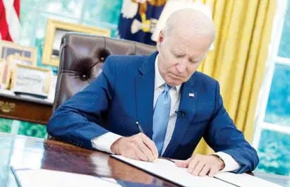 بازی واشنگتن با معافیت تحریمی ایران بازی واشنگتن با معافیت تحریمی ایران