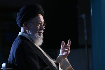 موسوی خوئینیها: آنهایی که به خاتمی میتازند، غافل هستند که خودشان ضرر میکنند/آیا میشود از مشارکت ادعایی ۴۰ درصدی (با احتساب آرای باطله) خشنود بود؟ موسوی خوئینیها: آنهایی که به خاتمی میتازند، غافل هستند که خودشان ضرر میکنند/آیا میشود از مشارکت ادعایی ۴۰ درصدی (با احتساب آرای باطله) خشنود بود؟