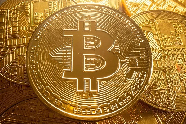 قیمت بیت کوین و ارزهای دیجیتال امروز ۱۰ خرداد ۱۴۰۲ + جدول قیمت بیت کوین و ارزهای دیجیتال امروز ۱۰ خرداد ۱۴۰۲ + جدول