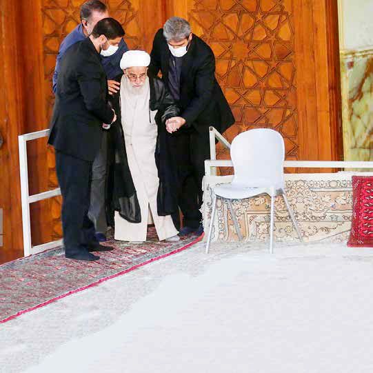 چرا بازنشستگی شامل برخی مناصب نمی‌شود؟