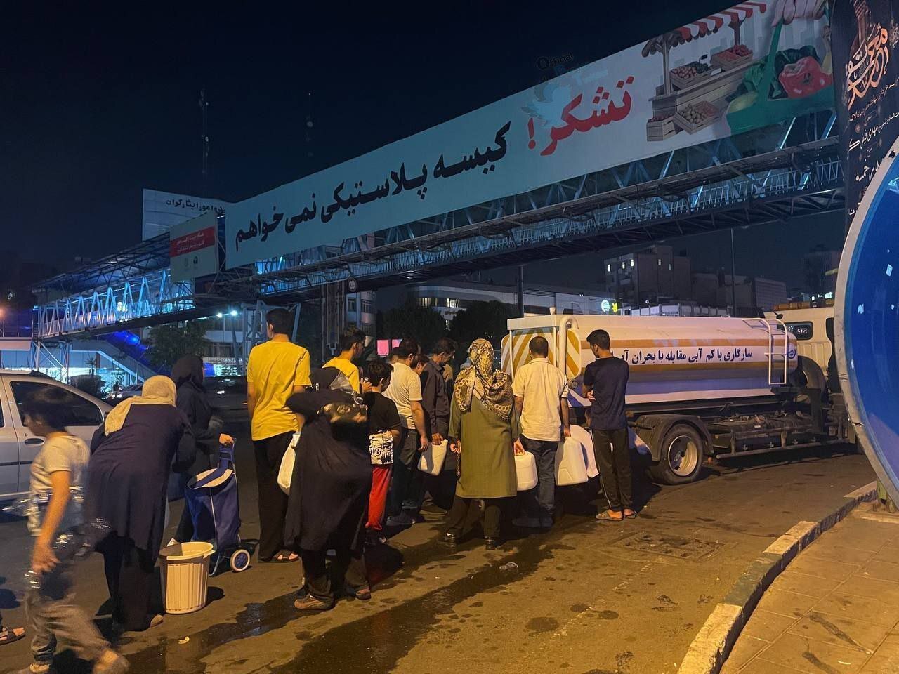 ۹ عکس که نشان می‌دهد تهران اصلا دیگر جای زندگی نیست