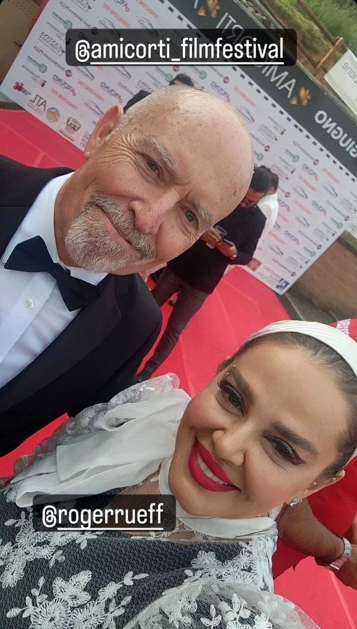 پوشش جنجالی بهاره رهنما در یک فستیوال خارجی/ عکس