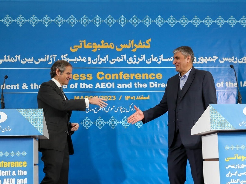 حل شدن دو موضوع غنی سازی ۸۳ درصدی و سایت آباده پیشرفت مفیدی است؛ قطعا تاثیر مثبت خواهد داشت / باید دید این دو موضوع چگونه در گزارش مدیرکل آژانس منعکس خواهد شد / دو سایت دیگر نیز احتمالا در دست بررسی هستند حل شدن دو موضوع غنی سازی ۸۳ درصدی و سایت آباده پیشرفت مفیدی است؛ قطعا تاثیر مثبت خواهد داشت / باید دید این دو موضوع چگونه در گزارش مدیرکل آژانس منعکس خواهد شد / دو سایت دیگر نیز احتمالا در دست بررسی هستند