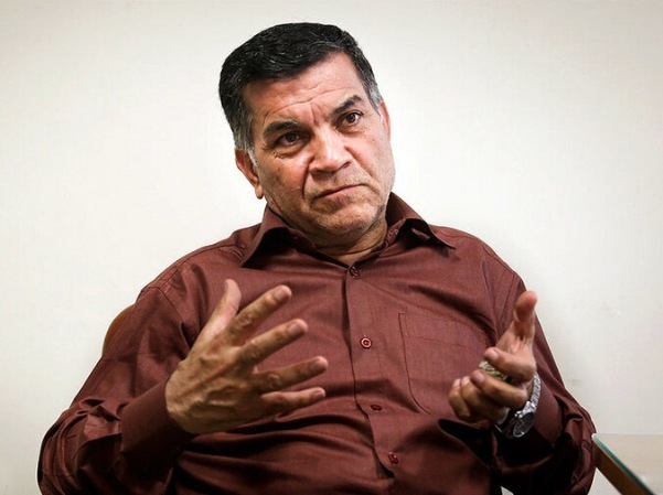 باهنر اظهارنظر سطحی نکند؛ فقط به این سئوال پاسخ دهد که جایگاه مجلس کجاست؟ / وقتی سران قوا درمورد قوانین حتی بازگشت ساعت کاری ادارات تصمیم می‌گیرند، کارکرد مجلس چیست؟