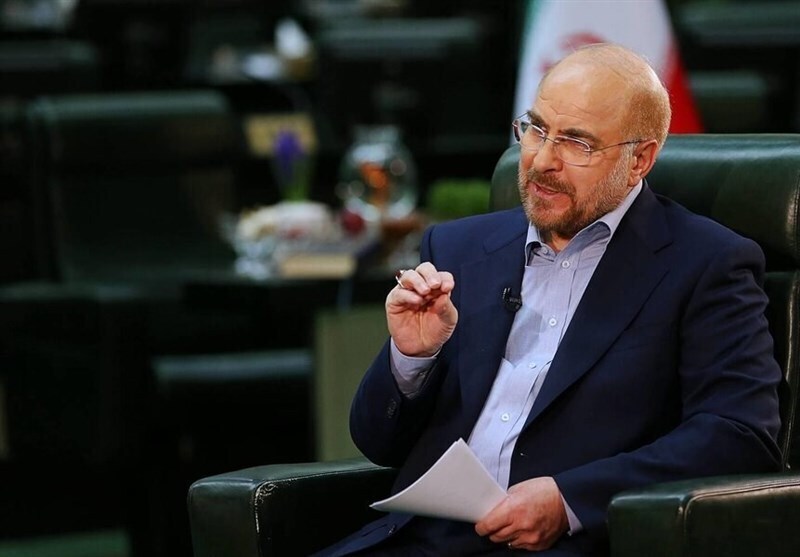 قالیباف: مایه تأسف است که وزیر زن نداریم / در غیرقانونیبودن بخشنامه معاون سیاسی وزیر کشور هیچ شکی نیست / تنها مورد باقیمانده مربوط به شفافیت آرا خود مجمع تشخیص است که مجمع باید تصمیم بگیرد قالیباف: مایه تأسف است که وزیر زن نداریم / در غیرقانونیبودن بخشنامه معاون سیاسی وزیر کشور هیچ شکی نیست / تنها مورد باقیمانده مربوط به شفافیت آرا خود مجمع تشخیص است که مجمع باید تصمیم بگیرد