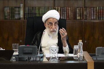 انتقاد یک روزنامه اصلاح طلب از عملکرد ۳۱ساله احمد جنتی در شورای نگهبان/ اسنادی که هیچگاه منتشر نشد! انتقاد یک روزنامه اصلاح طلب از عملکرد ۳۱ساله احمد جنتی در شورای نگهبان/ اسنادی که هیچگاه منتشر نشد!