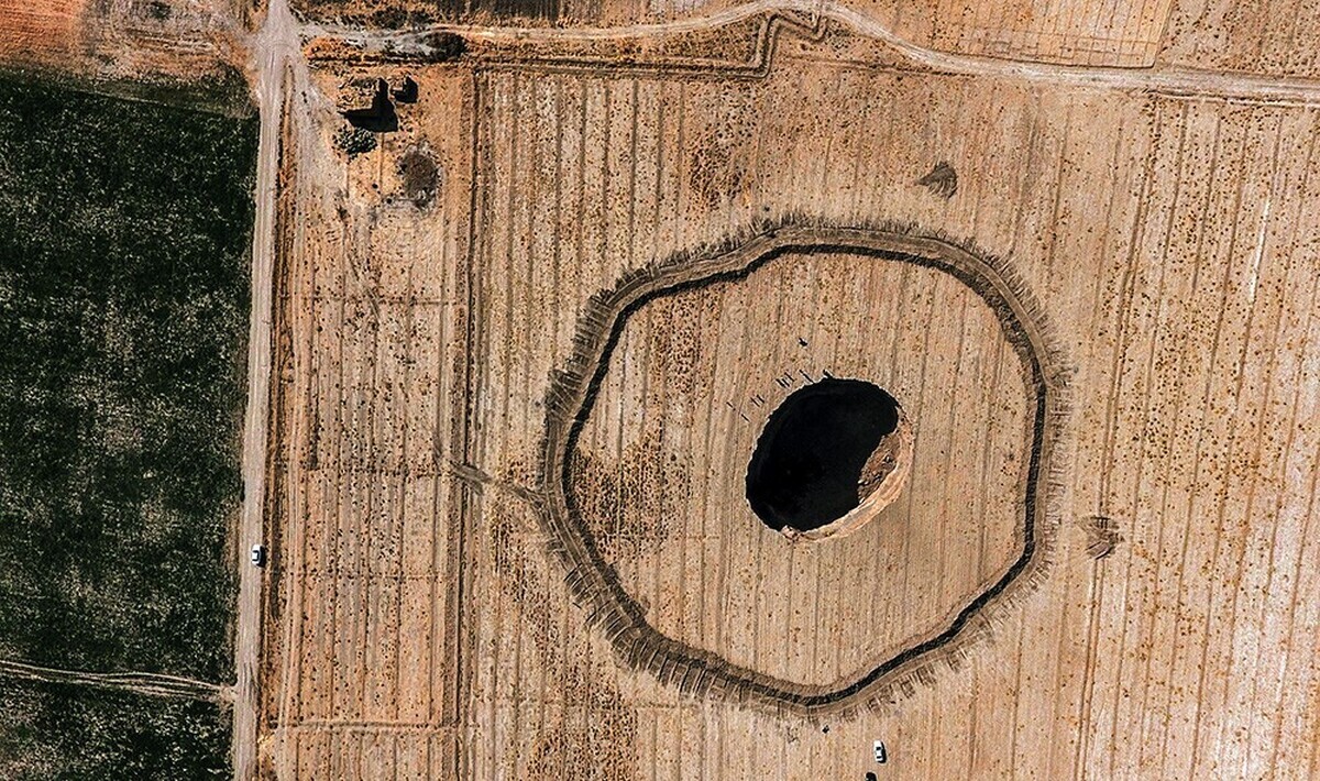 گزارشی از صدور و فروش پروانه چاههای آب در دشتهای ممنوعه جنوب فارس؛ پای چه کسانی در میان است؟ گزارشی از صدور و فروش پروانه چاههای آب در دشتهای ممنوعه جنوب فارس؛ پای چه کسانی در میان است؟