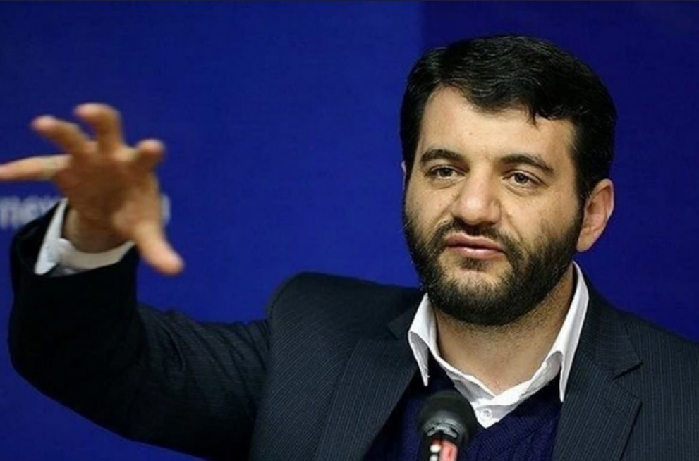 ادعاهای متناقض عبدالملکی