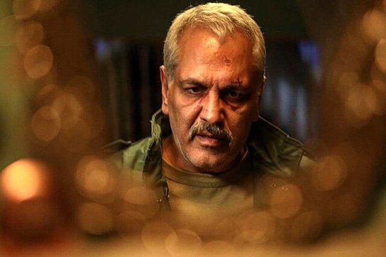 همین مانده بود که مهران مدیری قاچاقچی مواد مخدر شود همین مانده بود که مهران مدیری قاچاقچی مواد مخدر شود