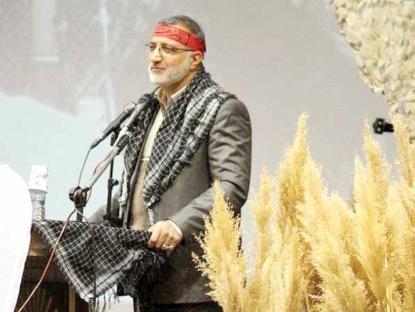 پرترة «تانک انقلاب» پرترة «تانک انقلاب»