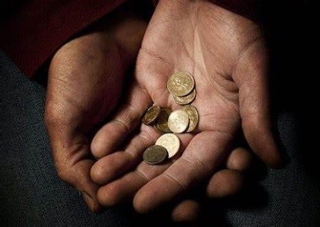 چند درصد از ایرانیها در تله فقر گرفتارند؟/ لازمه تغییر وضعیت رفاهی مردم چند درصد از ایرانیها در تله فقر گرفتارند؟/ لازمه تغییر وضعیت رفاهی مردم