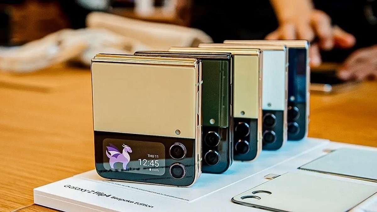 قیمت گوشیهای سامسونگ، شیائومی و آیفون امروز دوشنبه ۲۳ مرداد ۱۴۰۲ قیمت گوشیهای سامسونگ، شیائومی و آیفون امروز دوشنبه ۲۳ مرداد ۱۴۰۲