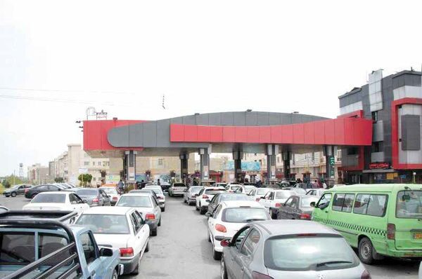 بنزین، حجاب و سرودی که خوانده نشد بنزین، حجاب و سرودی که خوانده نشد