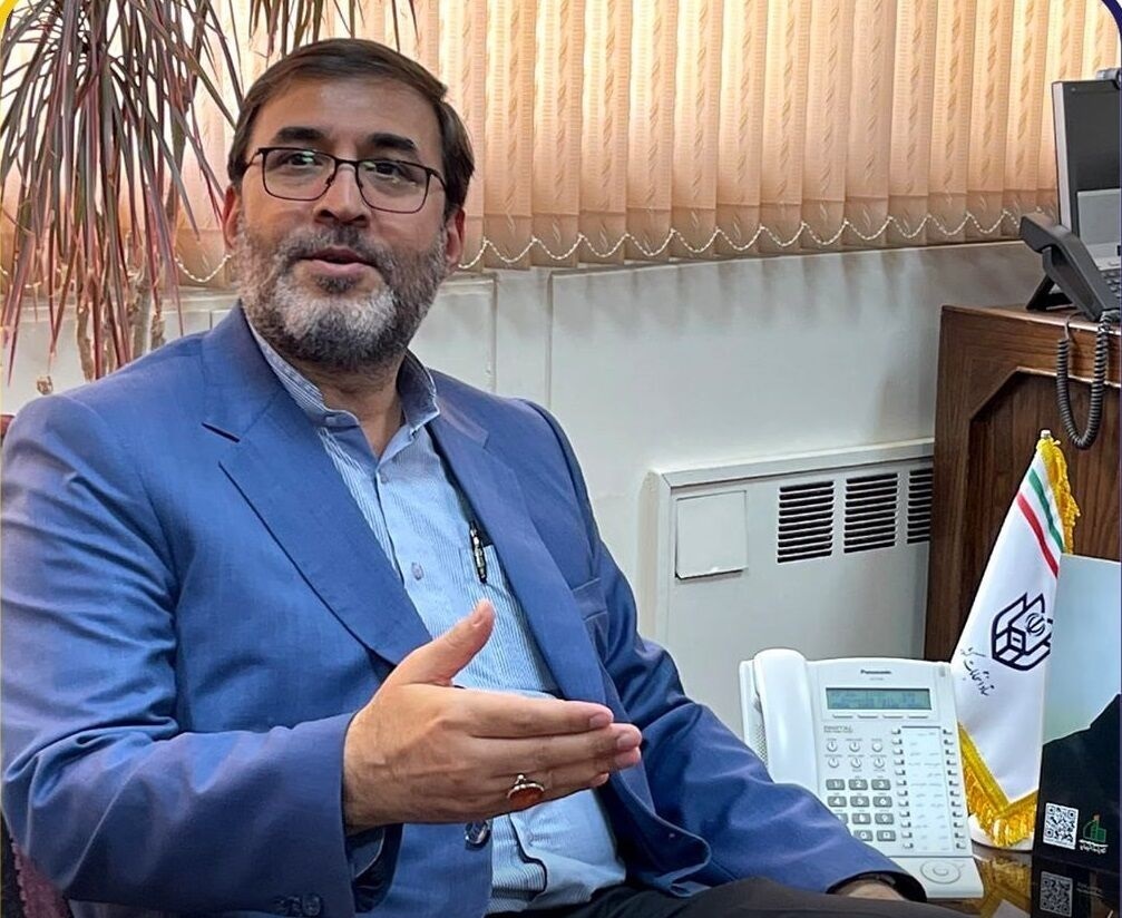 با مشاهده اصرار بعضی نمایندگان به استیضاح وزیر کشور، تصمیم به کناره گیری گرفتم / پیغام رسیده بود که استیضاح در روز ۲۳ مرداد توسط شخص قالیباف اعلام وصول خواهد شد / طرح استیضاح به بهانه بخشنامهای قانونی، بدعتی عجیب و بهتآور بود با مشاهده اصرار بعضی نمایندگان به استیضاح وزیر کشور، تصمیم به کناره گیری گرفتم / پیغام رسیده بود که استیضاح در روز ۲۳ مرداد توسط شخص قالیباف اعلام وصول خواهد شد / طرح استیضاح به بهانه بخشنامهای قانونی، بدعتی عجیب و بهتآور بود