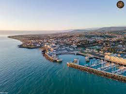 این شهر داشتن تلفن همراه برای کودکان را قدغن کرد این شهر داشتن تلفن همراه برای کودکان را قدغن کرد