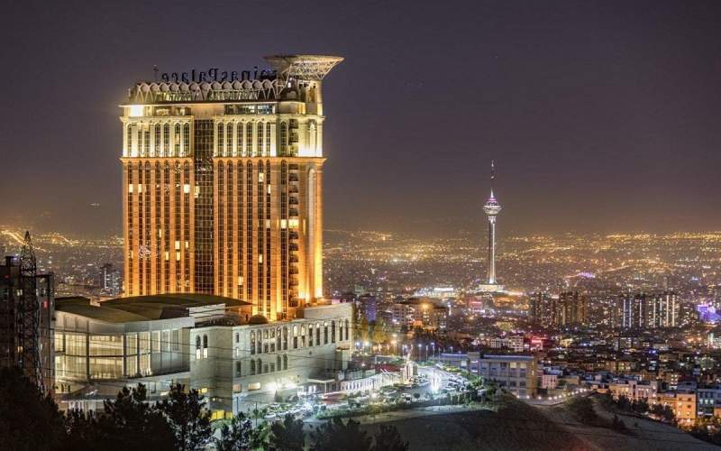 درآمد هتل اسپیناس پالاس از حضور رونالدو در تهران درآمد هتل اسپیناس پالاس از حضور رونالدو در تهران