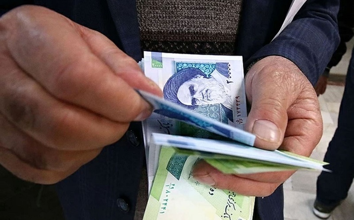 خبر مهم وزیر کار درباره دستمزد کارگران/ رقم حقوق کارگران دوباره تغییر میکند؟ خبر مهم وزیر کار درباره دستمزد کارگران/ رقم حقوق کارگران دوباره تغییر میکند؟