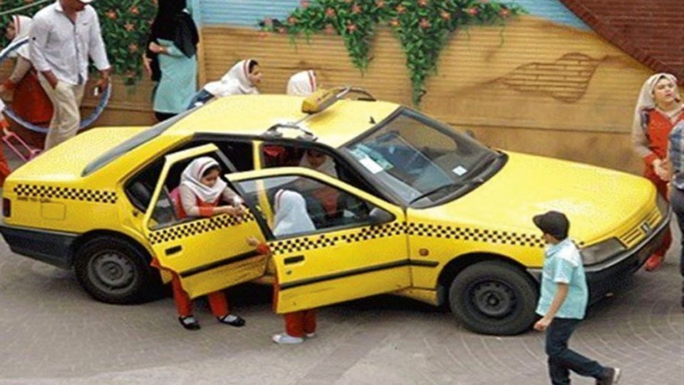 چه کسی پشت سرویس آنلاین مدارس را خالی کرد؟ چه کسی پشت سرویس آنلاین مدارس را خالی کرد؟