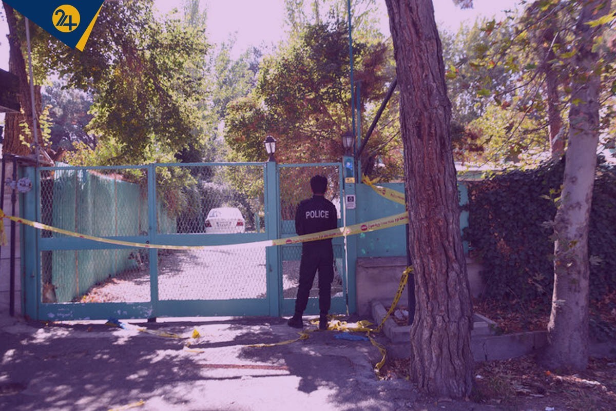 قتل داریوش مهرجویی و همسرش چگونه باعث افغانستیزی شد؟ قتل داریوش مهرجویی و همسرش چگونه باعث افغانستیزی شد؟