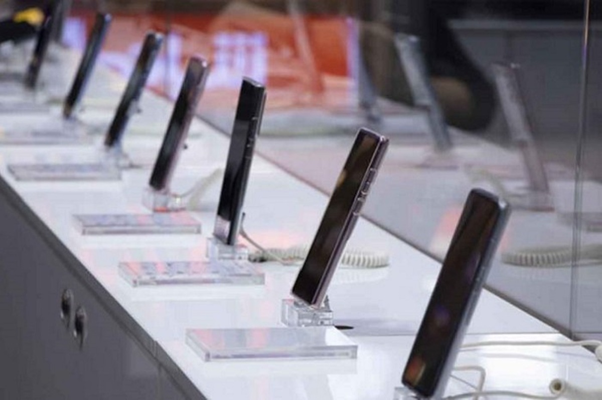 قیمت گوشیهای سامسونگ، شیائومی و آیفون امروز سهشنبه دو آبان ۱۴۰۲ قیمت گوشیهای سامسونگ، شیائومی و آیفون امروز سهشنبه دو آبان ۱۴۰۲